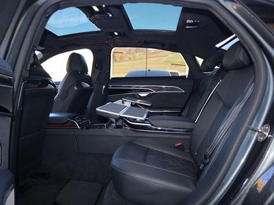 Gebraucht Audi A8L Exclusive 462 PS (339 kW) 2024 Grau Limousine
