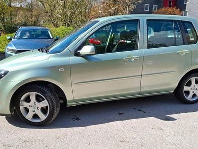 Gebraucht Mazda 2 Exclusive 80 PS (58 kW) 2006 Grün Kleinwagen