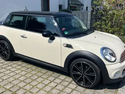 Usado Mini Cooper 122 CV (89 kW) 2012 Blanco Utilitario