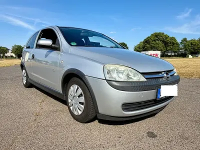 Gebraucht Opel Corsa Njoy 58 PS (42 kW) 2003 Silber Kleinwagen