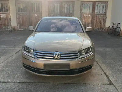 Gebraucht VW Phaeton 335 PS (246 kW) 2016 Gold Limousine