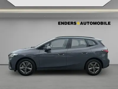 Gebraucht BMW 220 Active Tourer Efficient Dynamics 170 PS (125 kW) 2025 Sparkling kupfergrau metallic Van / Kleinbus