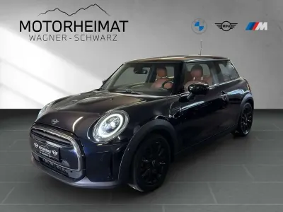 Gebraucht Mini Cooper Classic 136 PS (100 kW) 2023 Mini yours enigmatic black Kleinwagen
