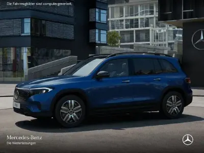 Używany Mercedes EQB250 Electric Art 139 kW (190 KM) 2025 Niebieski SUV