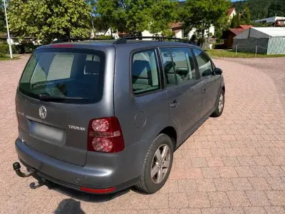 Gebraucht VW Touran 140 PS (102 kW) 2006 Grau Van / Kleinbus