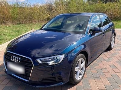 Second-hand Audi A3 Sportback Design 150 CP (110 kW) 2018 Albastru Hatchback