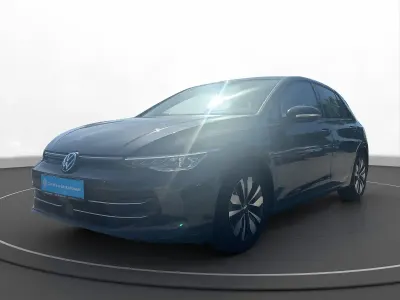 Gebraucht VW Golf VIII Goal 150 PS (110 kW) 2025 Delfingrau Limousine