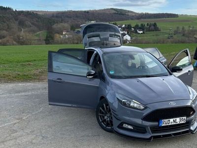 gebraucht Ford Focus ST