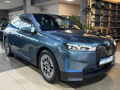 Usata BMW iX Executive 385 kW (524 CV) 2023 Blu SUV