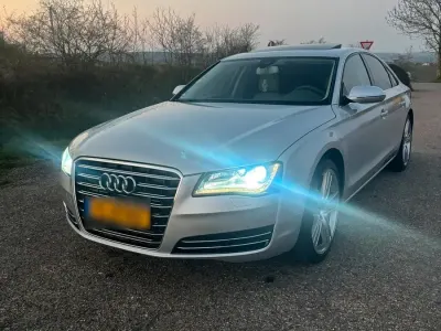 Gebraucht Audi A8 250 PS (183 kW) 2011 Silber Limousine