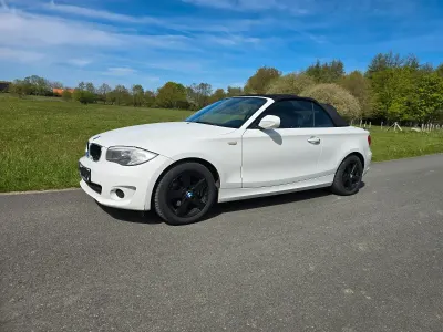 Gebraucht BMW 118 Cabriolet Sport Line 143 PS (105 kW) 2013 Weiß Cabrio