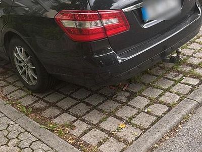 Mercedes E220