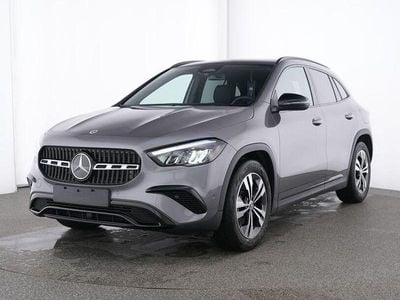 Gebraucht Mercedes GLA200 Progressive 163 PS (119 kW) 2025 Grau SUV
