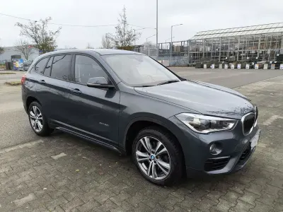 Gebraucht BMW X1 Sport Line 231 PS (169 kW) 2015 Grau SUV