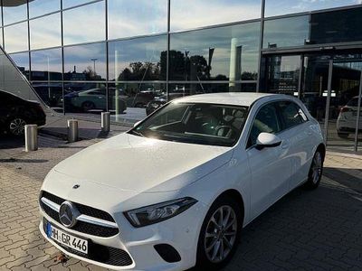 Gebraucht Mercedes A200 163 PS (119 kW) 2021 Weiß Limousine