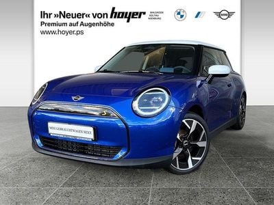 Blazing blue Gebraucht 2024 Mini Cooper SE Kleinwagen | 31.380 € (Fairer Preis)
