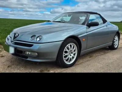 Gebraucht Alfa Romeo Spider 150 PS (110 kW) 2001 Andere farben Cabrio