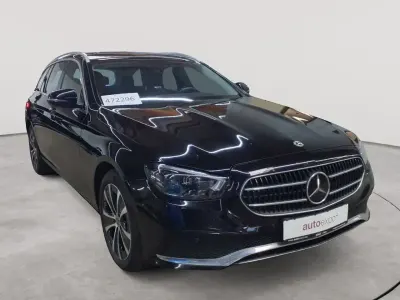 Gebraucht Mercedes E300 Avantgarde 194 PS (142 kW) 2023 Schwarz Kombi