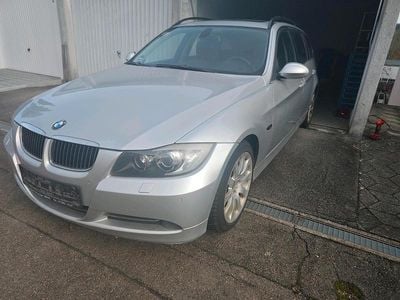 BMW 325