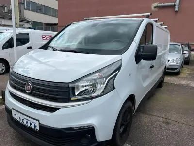 Gebraucht Fiat Talento 145 PS (106 kW) 2017 Weiß Van / Kleinbus