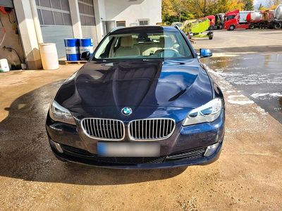 Gebraucht BMW 520 184 PS (135 kW) 2011 Blau Kombi