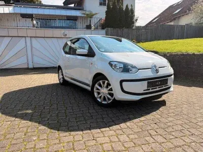 Usado VW up! CLUB 60 CV (44 kW) 2016 Blanco Utilitario