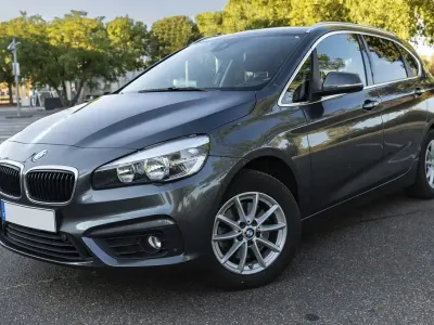Gebraucht BMW 220 Active Tourer Sport Line 190 PS (139 kW) 2016 Grau Van / Kleinbus