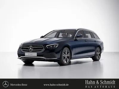Gebraucht Mercedes E220 194 PS (142 kW) 2021 Cavansitblau Kombi