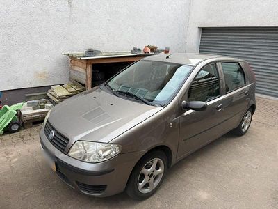 Gebraucht Fiat Punto 60 PS (44 kW) 2005 Braun Kleinwagen