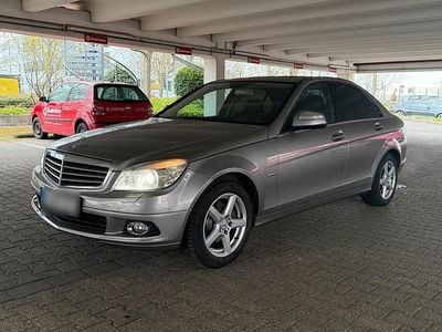 Gebraucht Mercedes C200 184 PS (135 kW) 2007 Gold Limousine