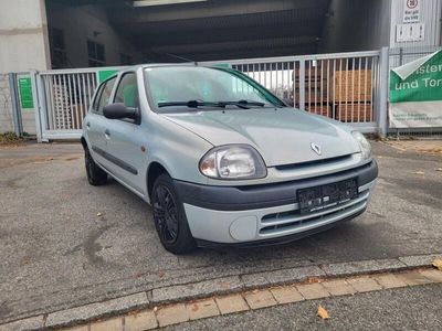 Renault Clio II