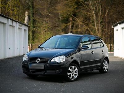 Gebraucht VW Polo 69 PS (50 kW) 2008 Schwarz Kleinwagen