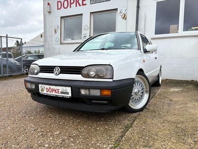 Gebraucht VW Golf III Sport 75 PS (55 kW) 1996 Weiß Limousine