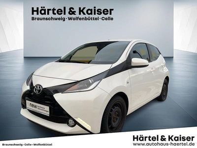 Usata Toyota Aygo X-play 69 CV (50 kW) 2018 Bianco Utilitaria