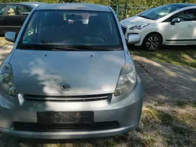 Gebraucht Daihatsu Sirion 85 PS (62 kW) 2007 Silber Kleinwagen