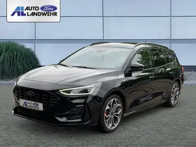 Gebraucht Ford Focus ST-Line X 155 PS (114 kW) 2025 Schwarz Kombi