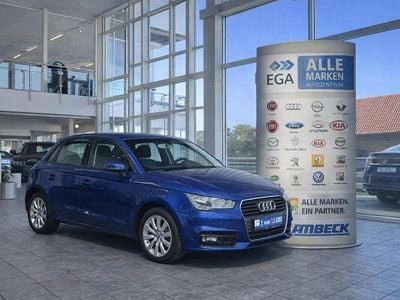 Gebraucht Audi A1 Attraction 86 PS (63 kW) 2014 Blau Kleinwagen