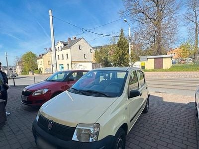 Used Fiat Panda 60 HP (44 kW) 2009 Yellow Hatchback