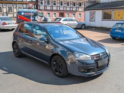 VW Golf V