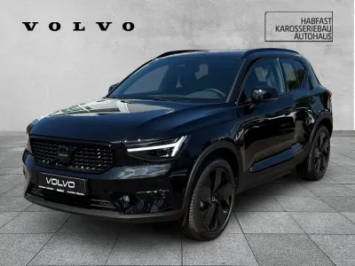 Neu Volvo XC40 Ultra 197 PS (144 kW) 2026 Onyx black / metallic SUV
