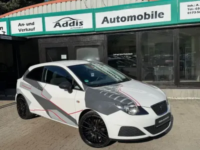 Gebraucht Seat Ibiza SC Basis 60 PS (44 kW) 2011 Weiß Kleinwagen