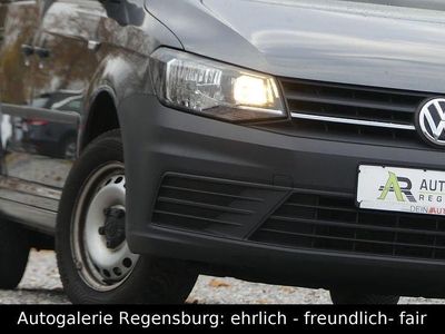 Grau Gebraucht 2015 VW Caddy Van / Kleinbus | 13.250 € (Guter Preis)