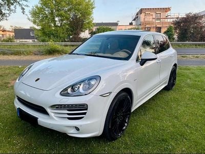 Usata Porsche Cayenne Sport 245 CV (180 kW) 2012 Bianco SUV