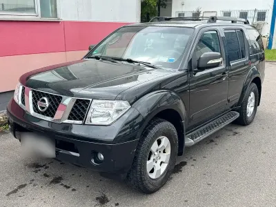 Gebraucht Nissan Pathfinder 239 PS (175 kW) 2005 Schwarz SUV