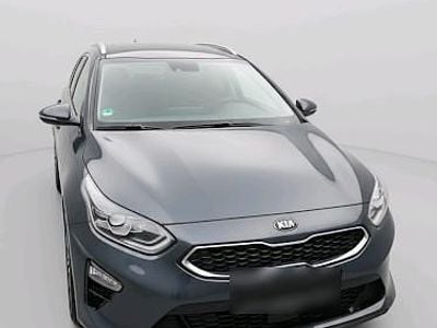 Gebraucht Kia Ceed Sportswagon Spirit 136 PS (100 kW) 2019 Grau Kombi