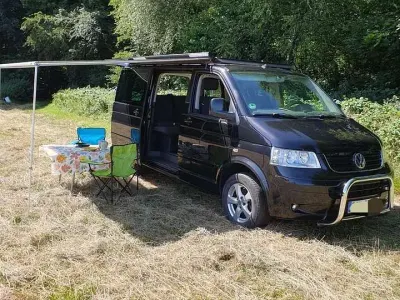 Gebraucht VW Multivan Highline 174 PS (127 kW) 2008 Schwarz Van / Kleinbus