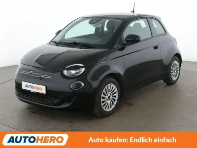 Gebraucht Fiat 500e Action 69 kW (95 PS) 2021 Schwarz Kleinwagen