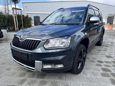 Gebraucht Skoda Yeti Adventure 170 PS (125 kW) 2015 Grau SUV