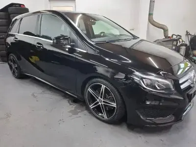 Usata Mercedes B220 AMG 184 CV (135 kW) 2015 Nero Monovolume
