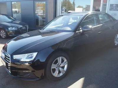 Gebraucht Audi A4 Basis 150 PS (110 kW) 2017 Schwarz Limousine